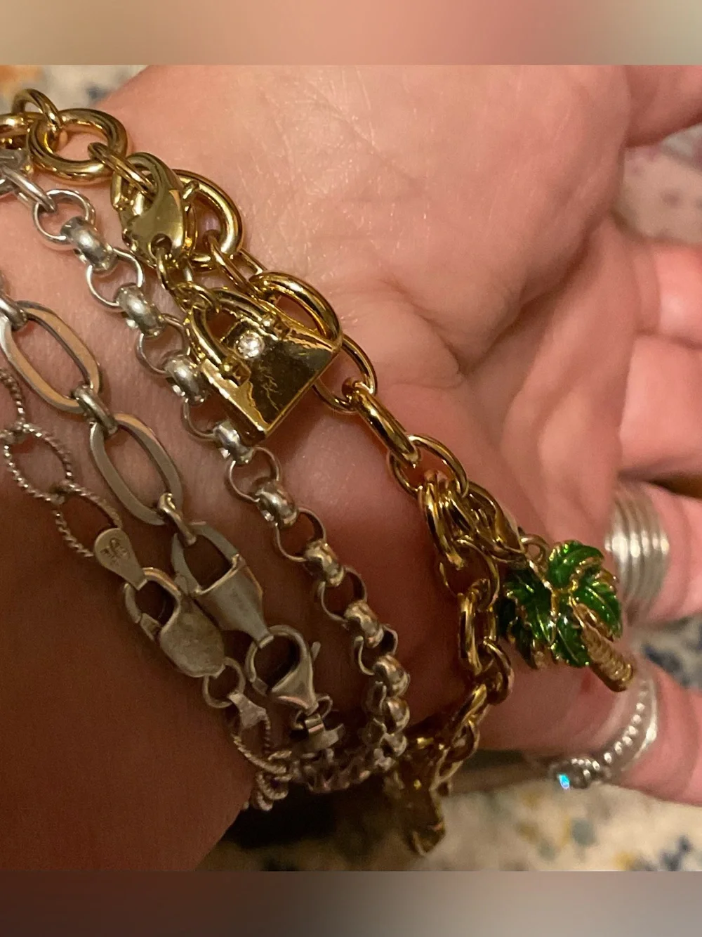 Kate Spade Detachable Charm Bracelet Gold Y2K Mom Big Apple Coffee Couquette